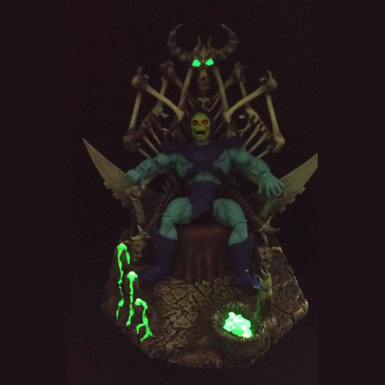 Skeletor throne custom MOTU Masters of the Universe
