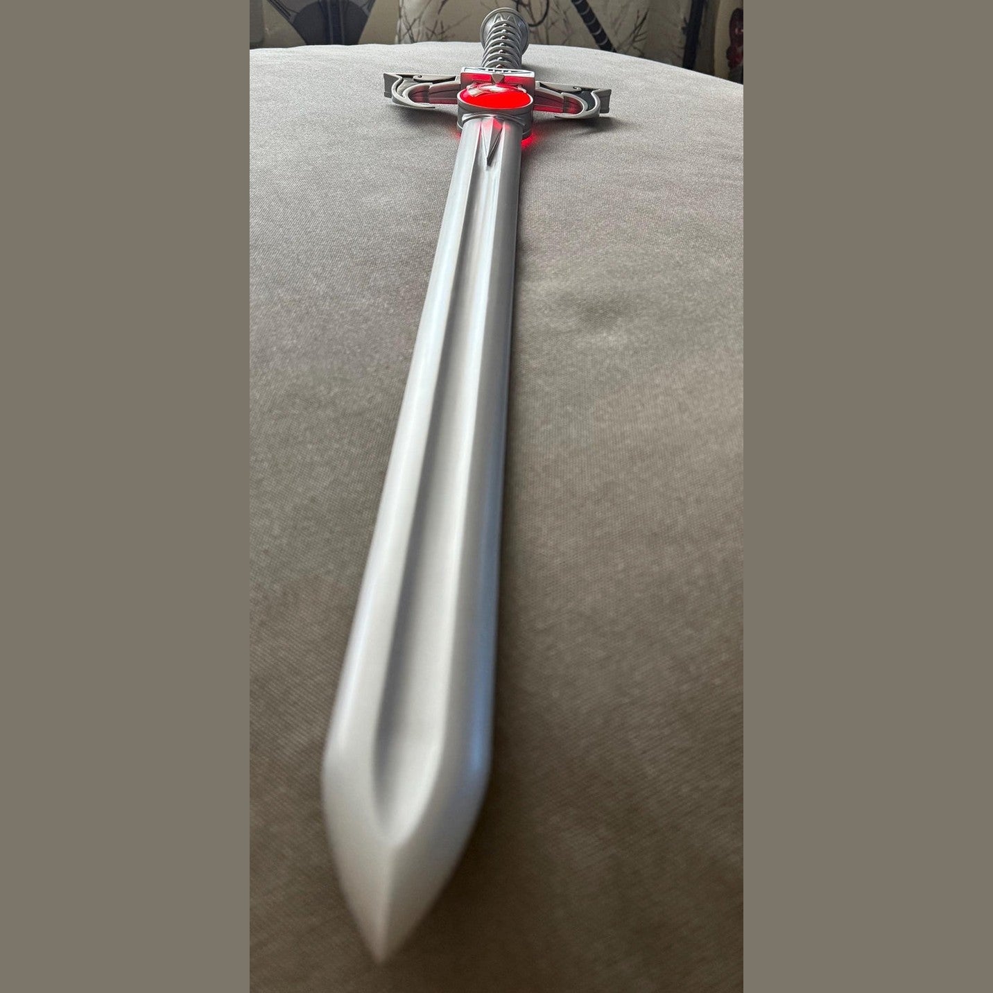 Thundercats sword of omens with lights version, life size sword 91cm replica 1:1