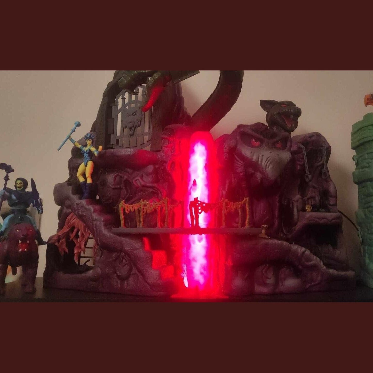 Snake Mountain Origins Lava Falls upgrade Masters of the Universe He-man