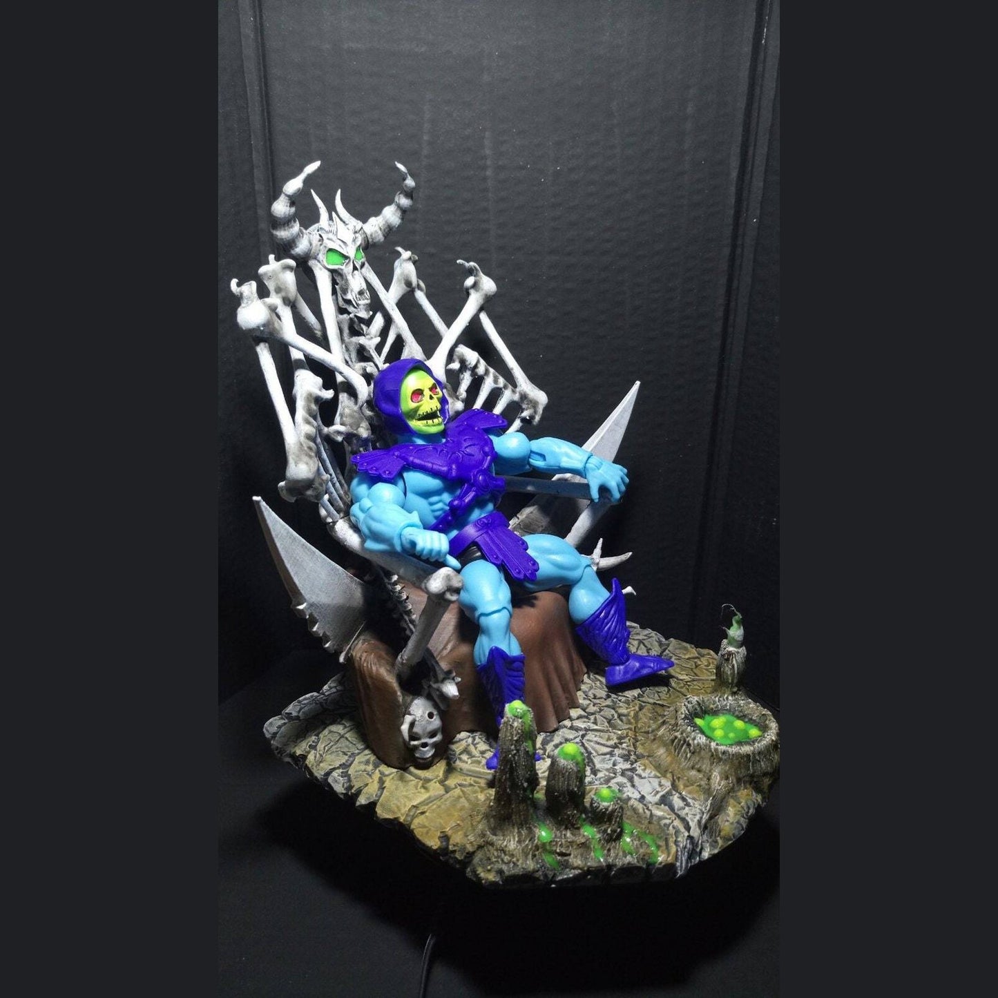 Skeletor throne custom MOTU Masters of the Universe