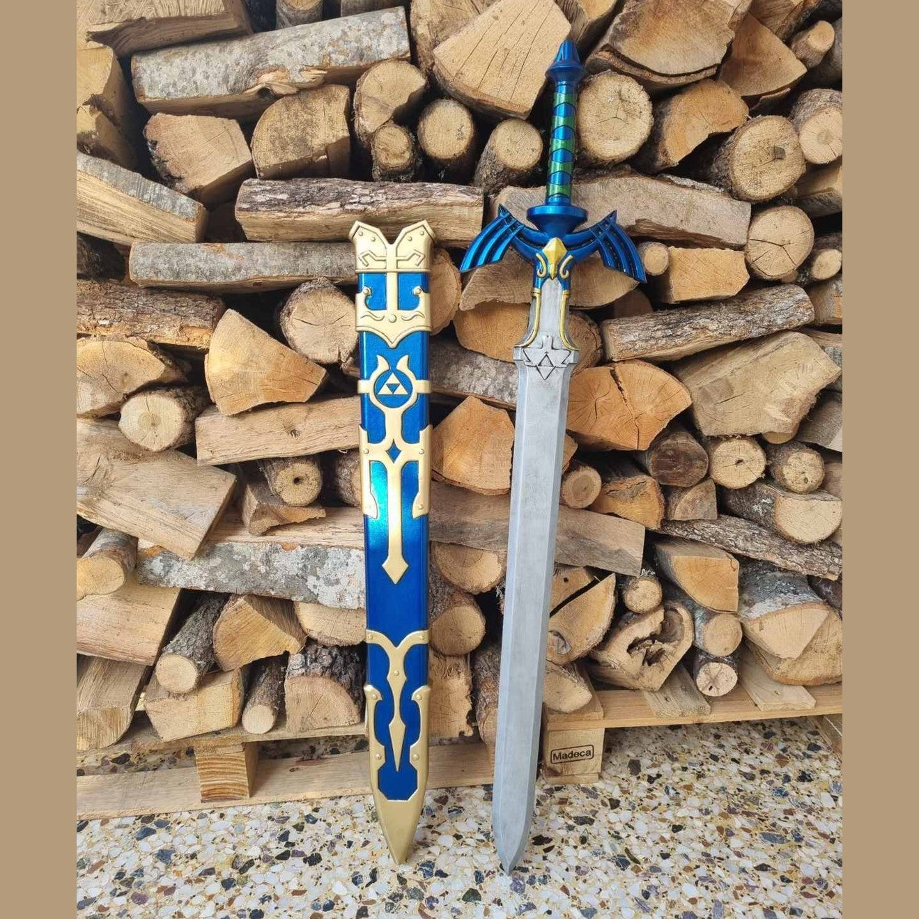 Zelda Master Sword with Scabbard and Pedestal fan made lifesize replica 110cm