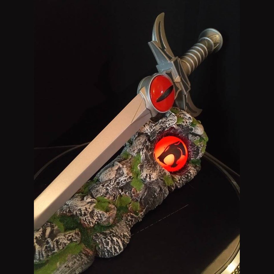 Thundercats sword of omens with lights FAN MADE life size dagger 42cm/16.5 inche