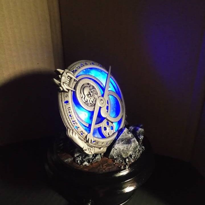 trollhunters Amulet of Daylight prop lifesize