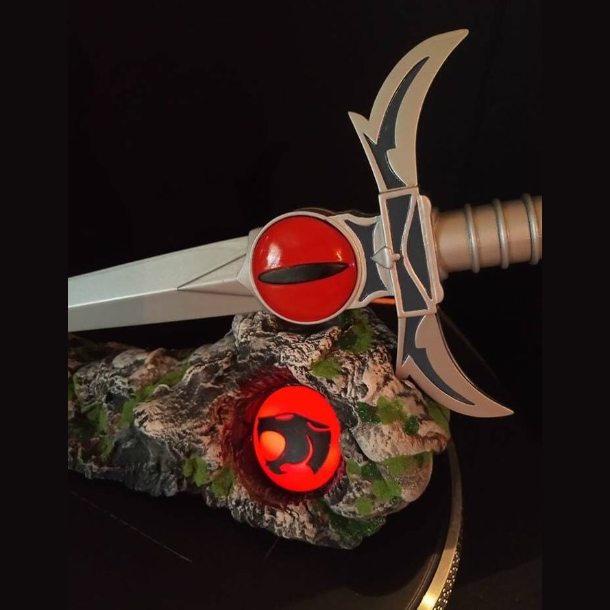 Thundercats sword of omens with lights FAN MADE life size dagger 42cm/16.5 inche