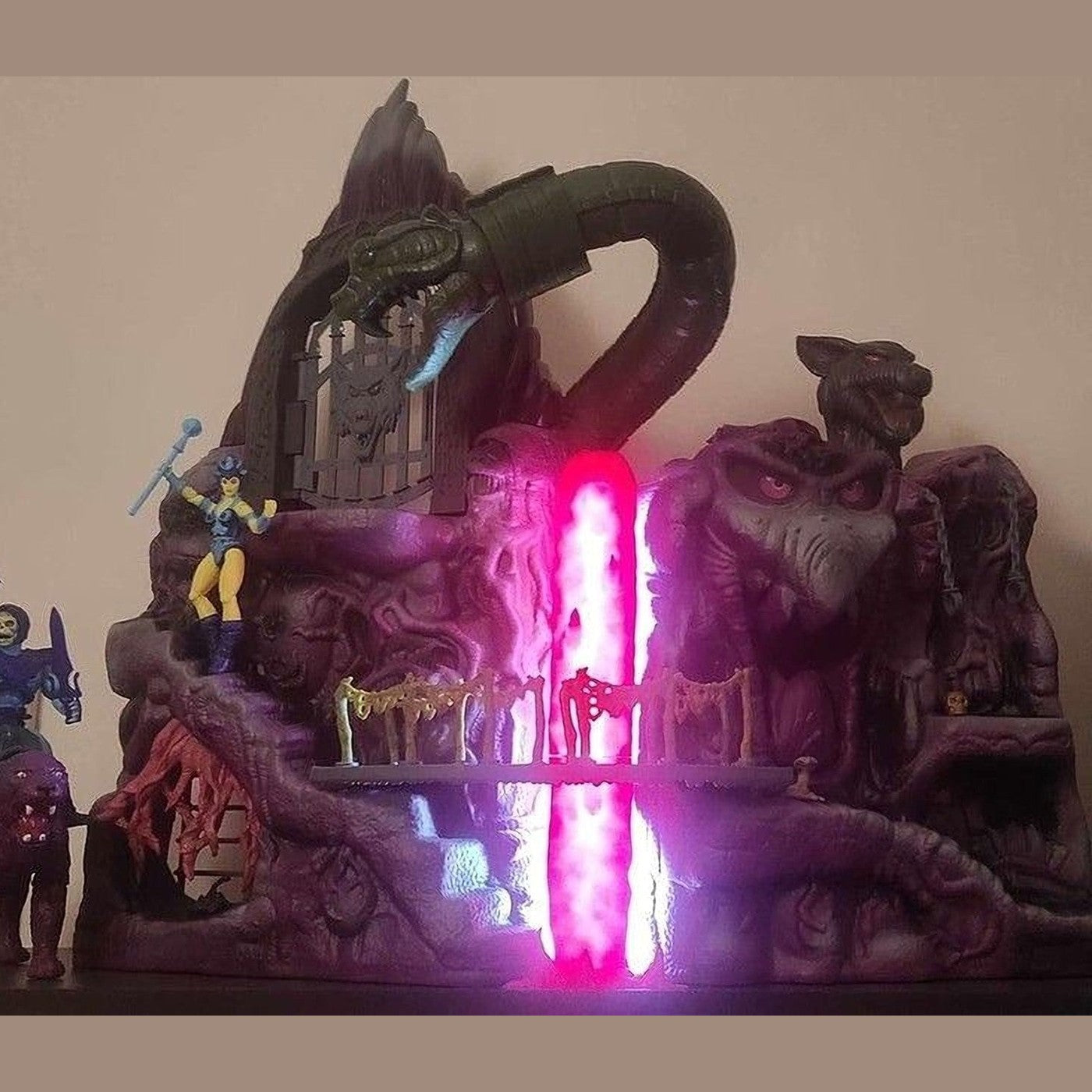 MOTU Snake Mountain Lava Falls Upgrade - Origins He-Man