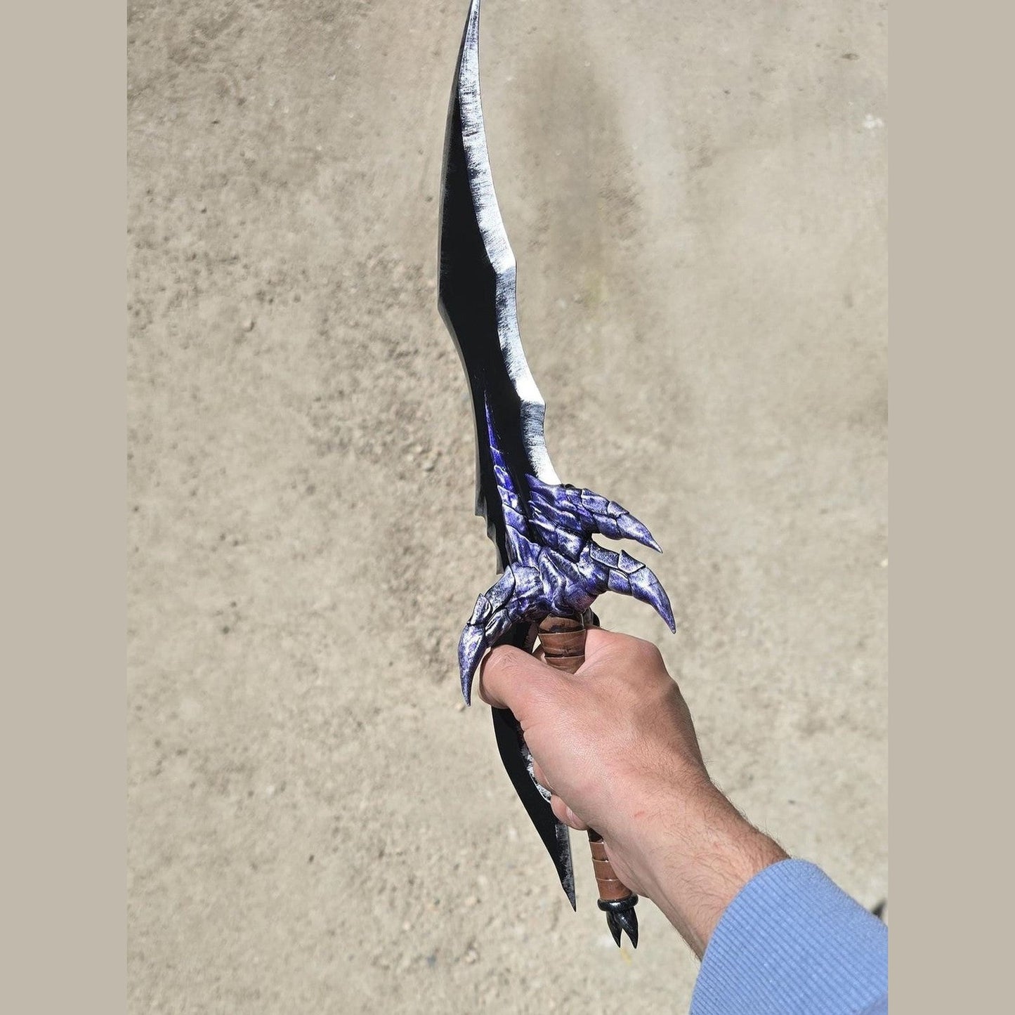 Solo Leveling Kasaka Venom Fang Dagger 1:1 Cosplay Prop