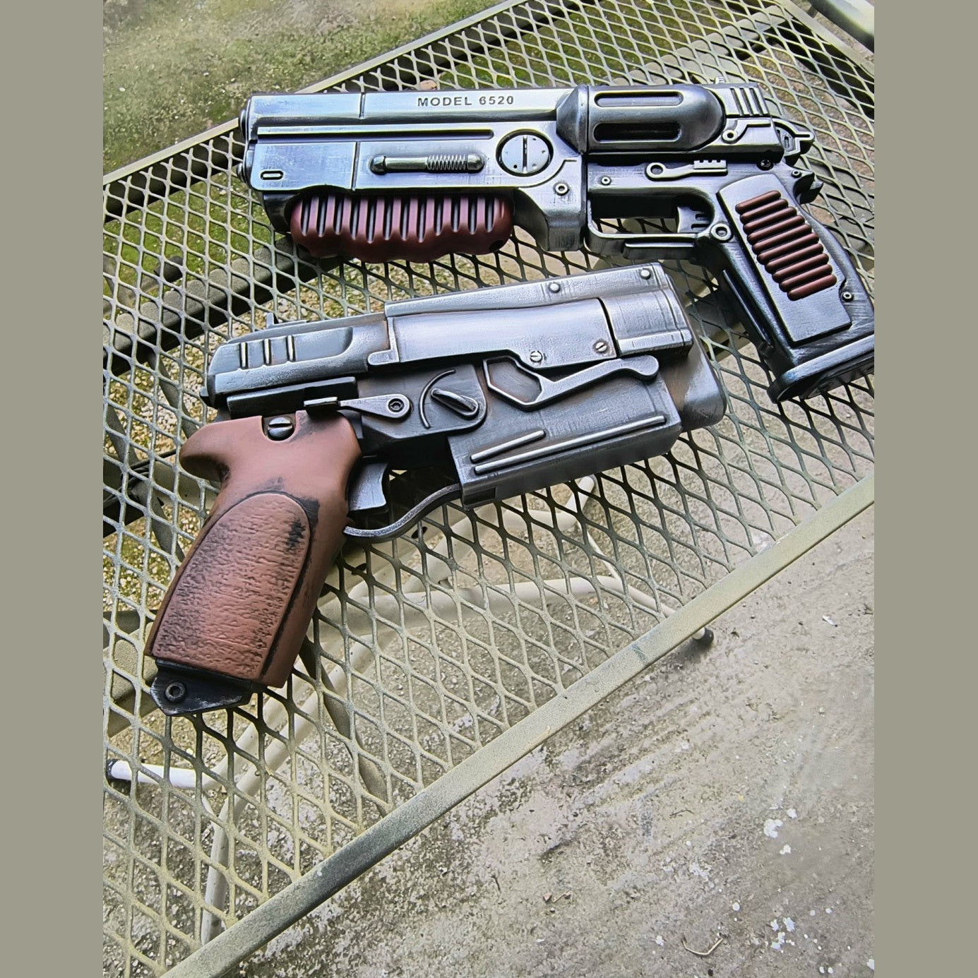 Fallout 10mm Pistol Prop 1:1 - Working Trigger Replica