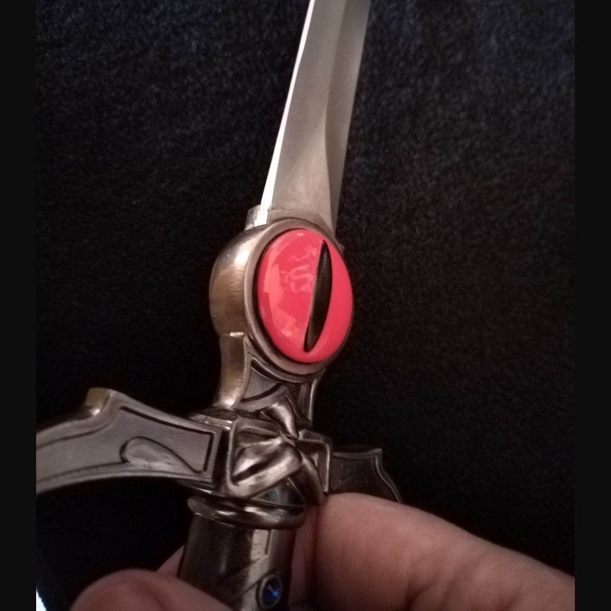 Thundercats Metallic version of sword of omens, crossguard upgrade. EMBLEMS ONLY
