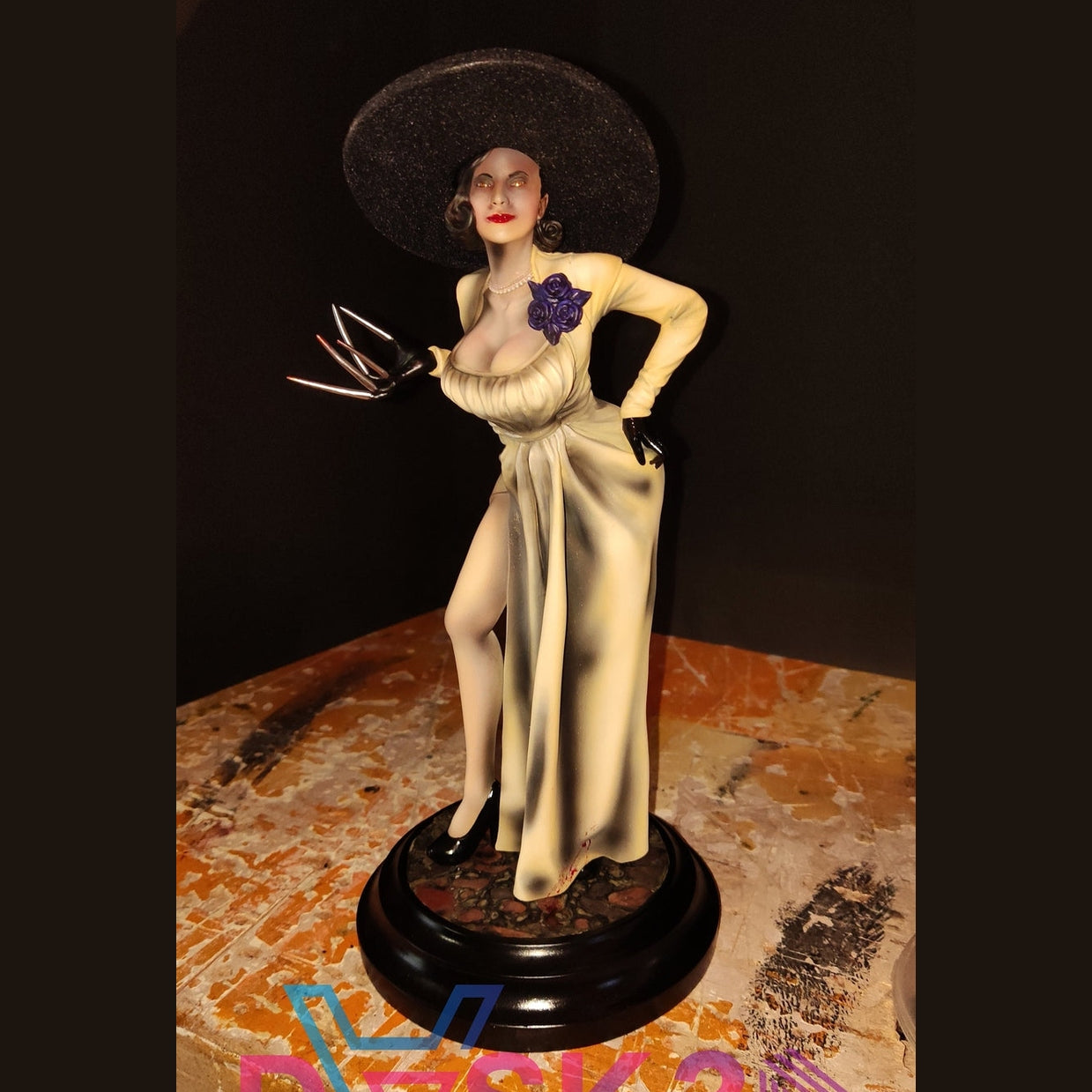 Lady Dimitrescu Resin Statue - Resident Evil Village