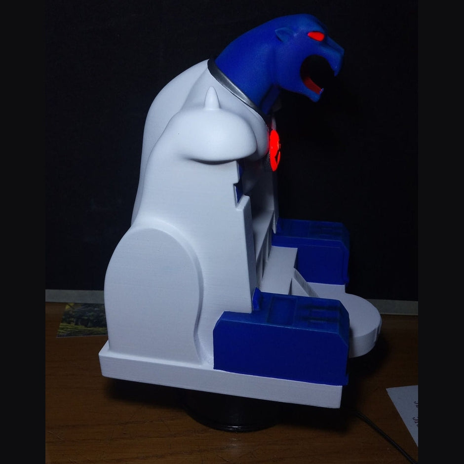 Thundercats Cats Lair HQ Light-Up Display Replica