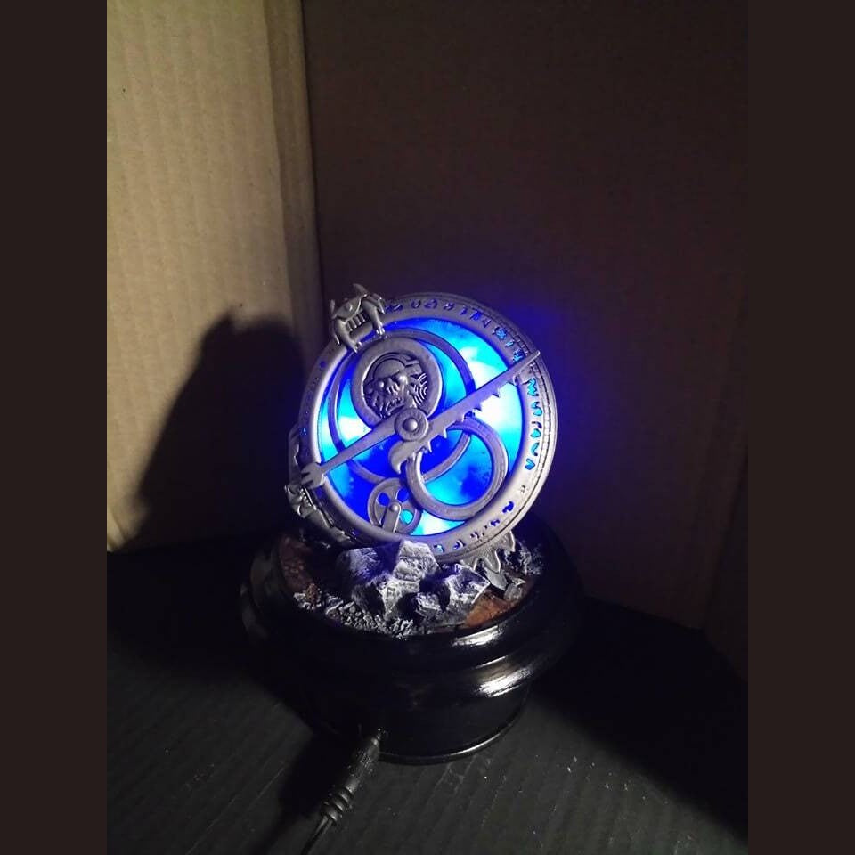 Trollhunters Amulet of Daylight Light-Up Prop Replica