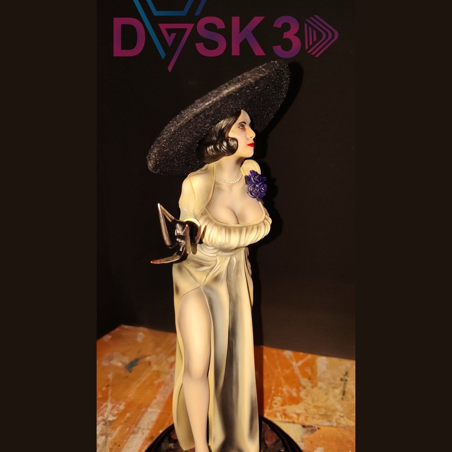 Lady Dimitrescu Resin Statue - Resident Evil Village