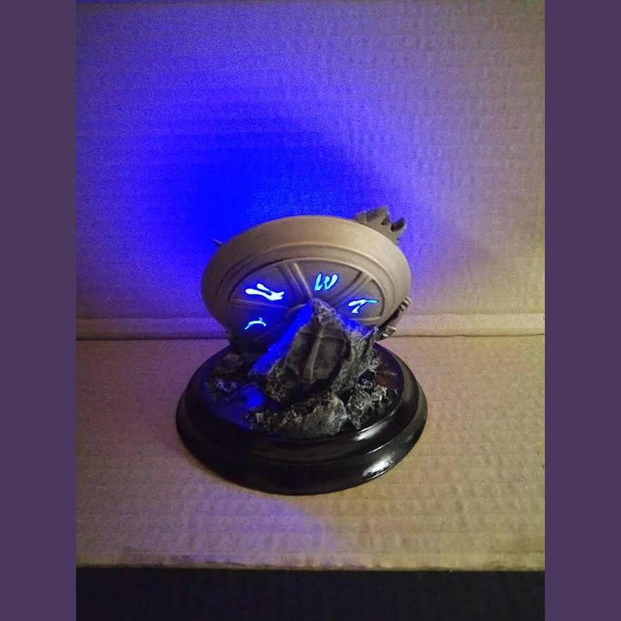 Trollhunters Amulet of Daylight Light-Up Prop Replica