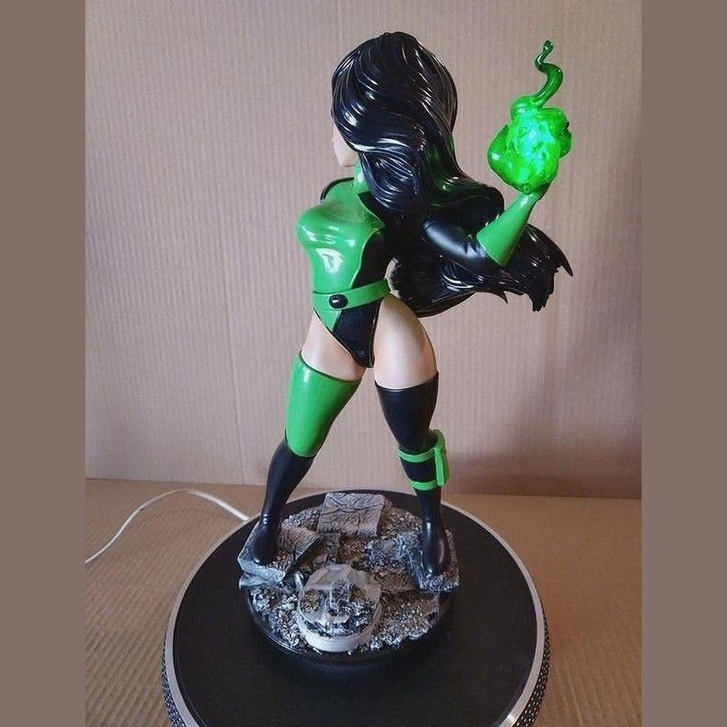 Kim Possible Shego Light Up Resin Statue 1:4 Painted or DIY Kit Collectible