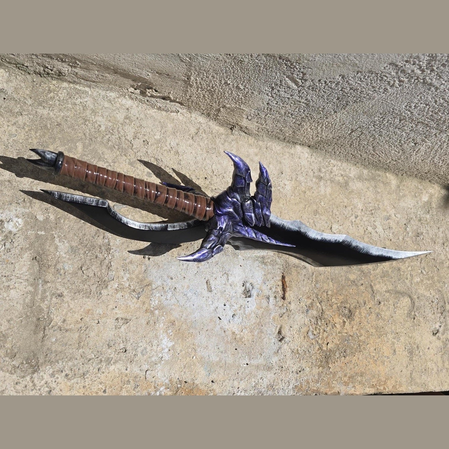 Solo Leveling Kasaka's Venom Fang Dagger FAN MADE life size dagger Cosplay