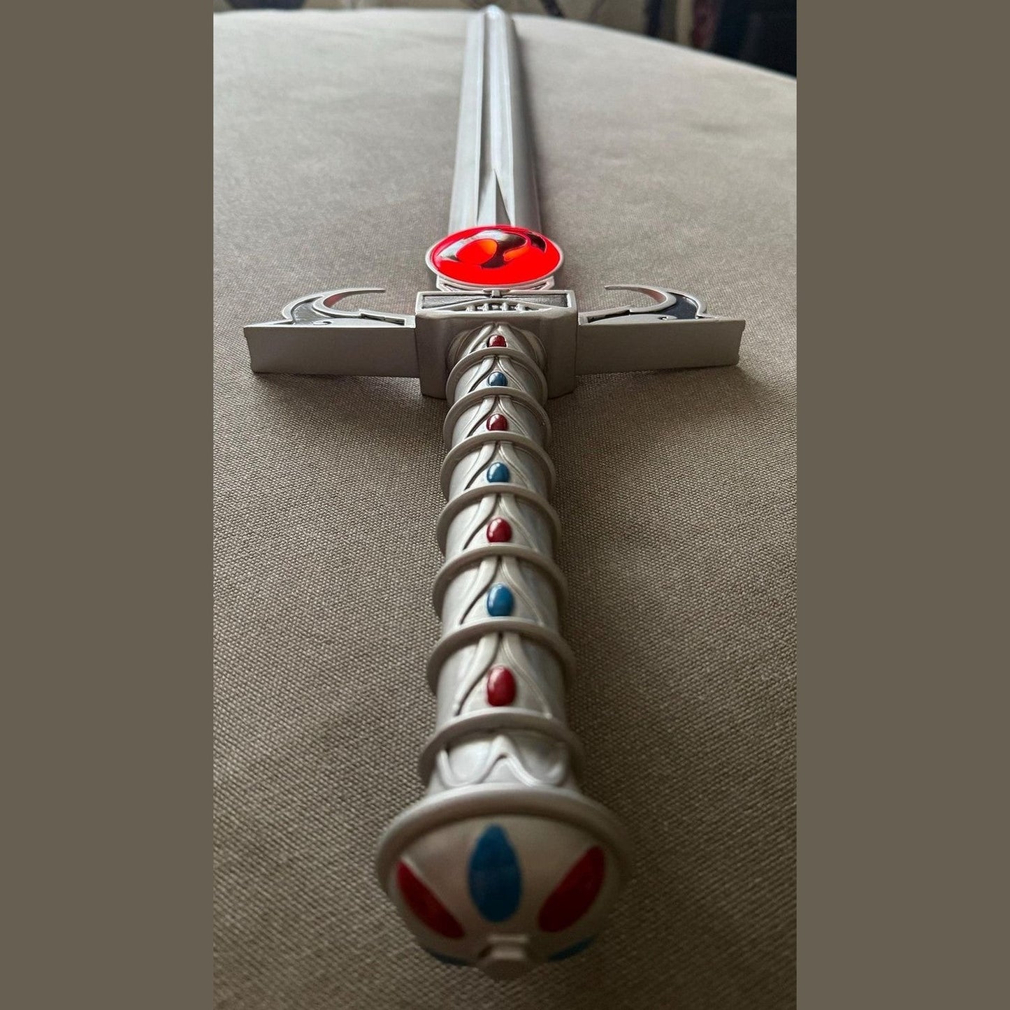 Thundercats Sword of Omens Light-Up 91cm Replica