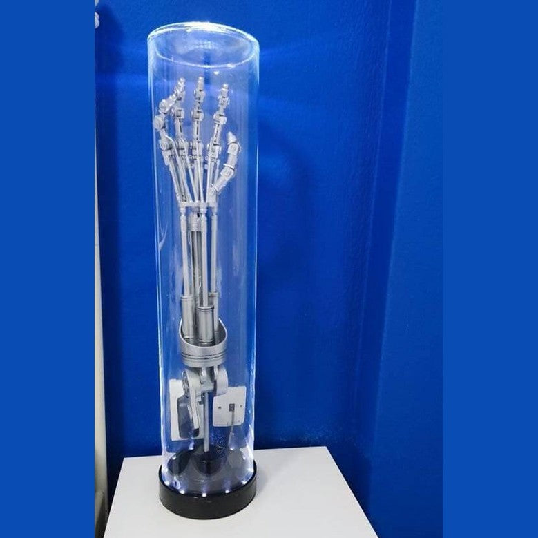 Terminator T-800 Endoskeleton Arm LED Light-Up 80cm Replica