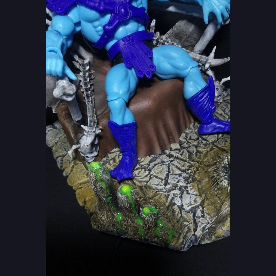Skeletor Throne Glow-in-Dark MOTU Display - Polystone Base