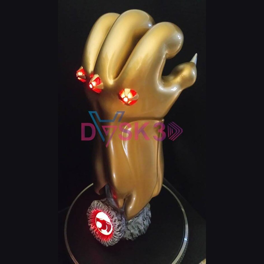 Claw shield FAN MADE from Thundercats 1:1 replica prop or display 37cm + lights