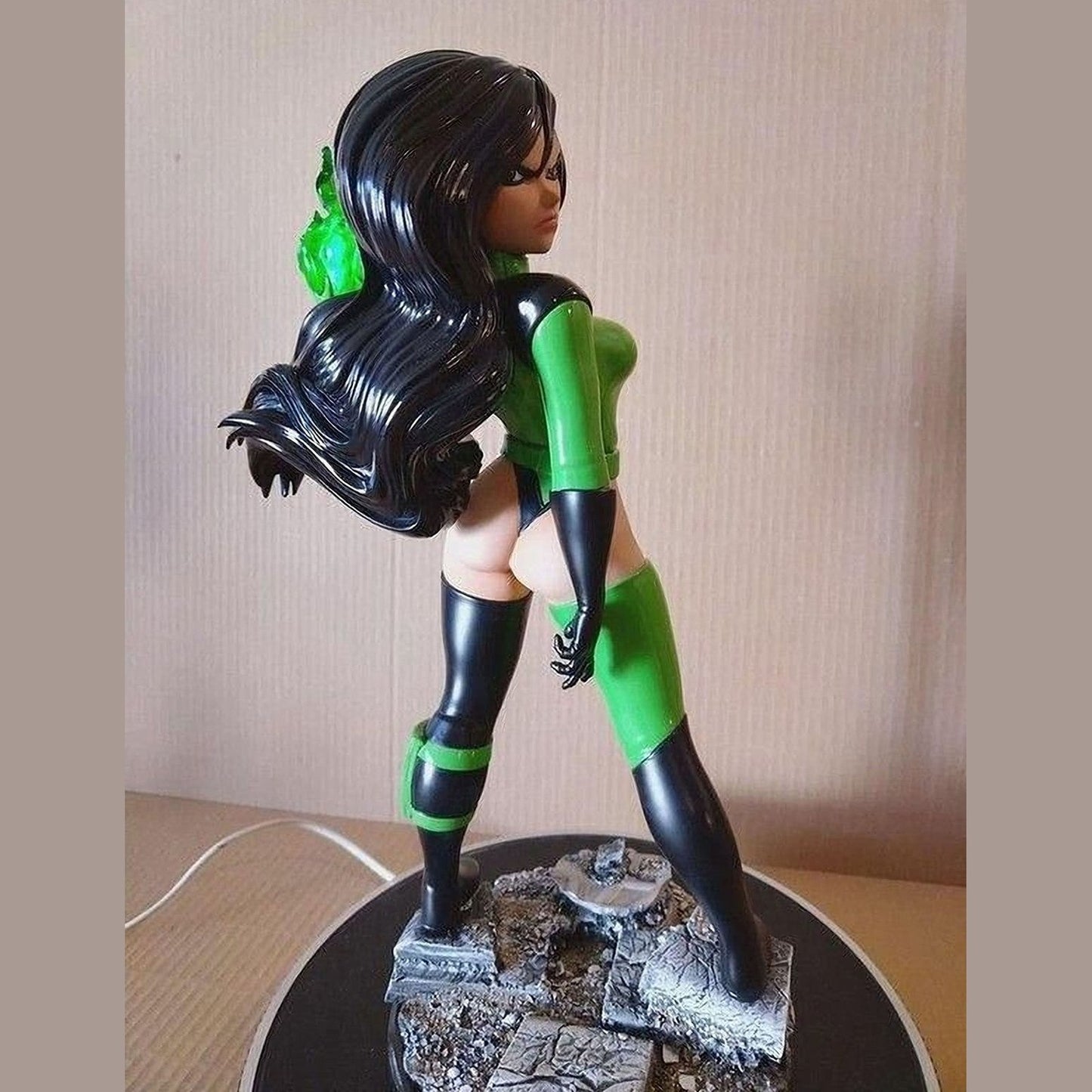 Kim Possible Shego Light Up Resin Statue 1:4 Painted or DIY Kit Collectible