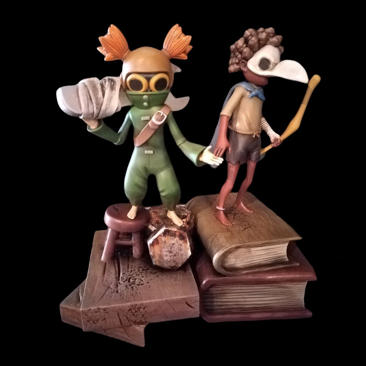 Little Nightmares 3 Low & Alone Resin Statue Figure
