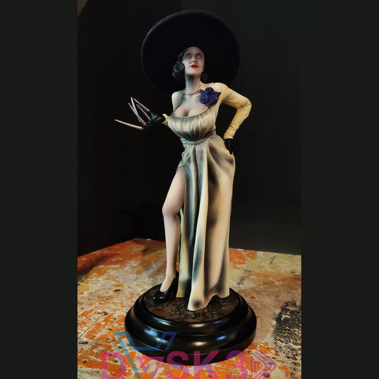Lady Dimitrescu Resin Statue - Resident Evil Village