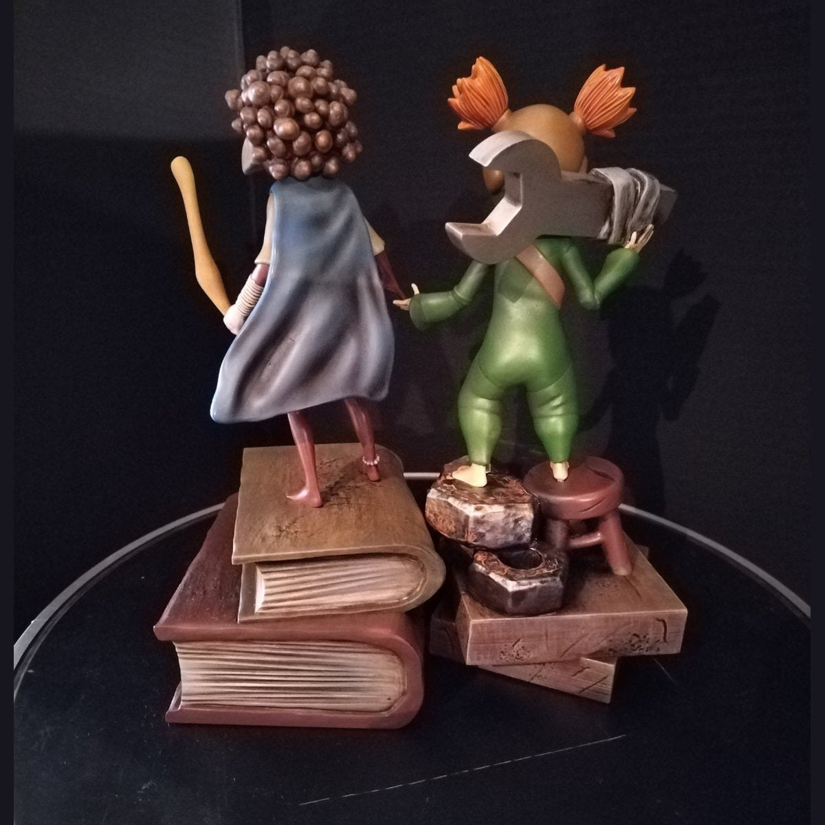 Little Nightmares 3 Low & Alone Resin Statue Figure
