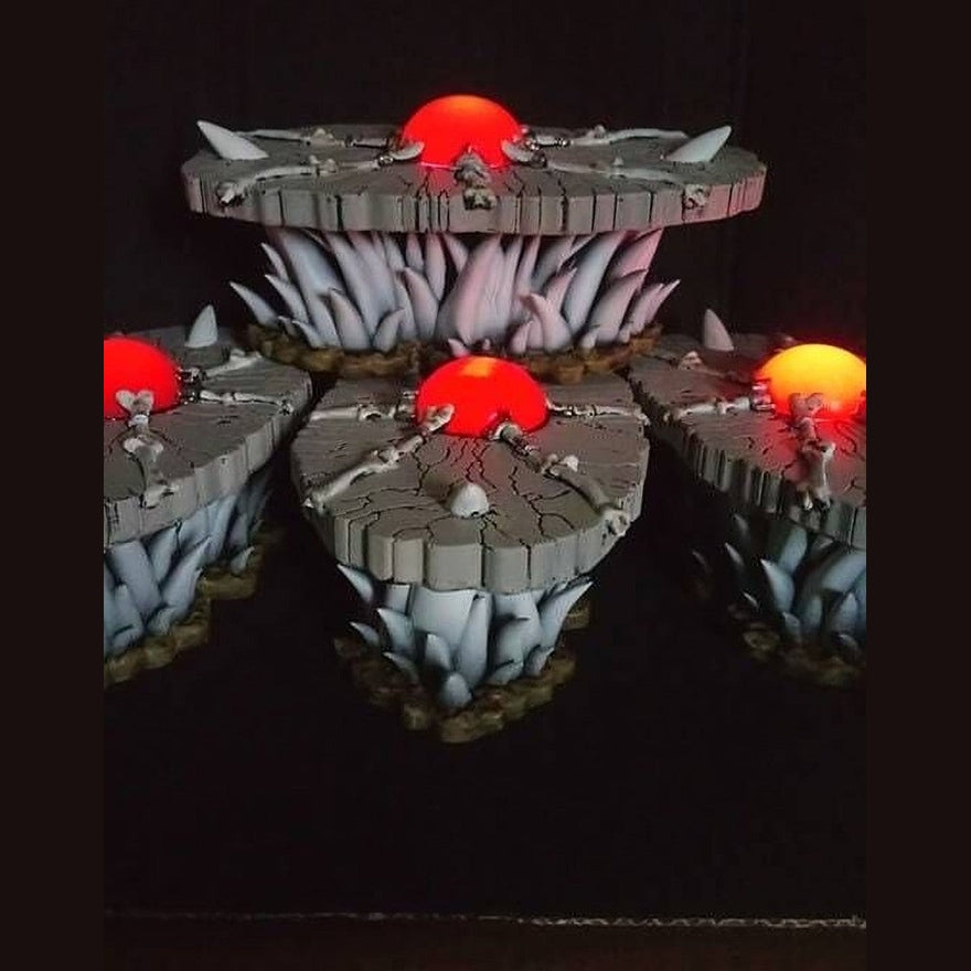MOTU Skeletor Table LED Orb - Snake Mountain Diorama