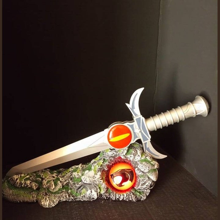 Thundercats Sword of Omens Light-Up Dagger 42cm Replica