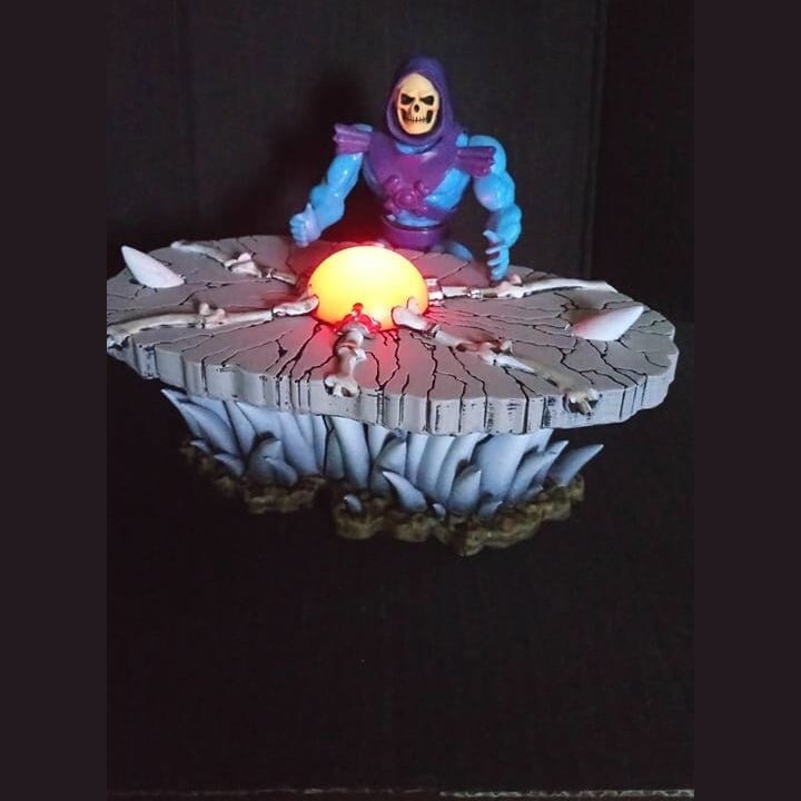 Skeletor table custom MOTU Masters of the Universe with led orb