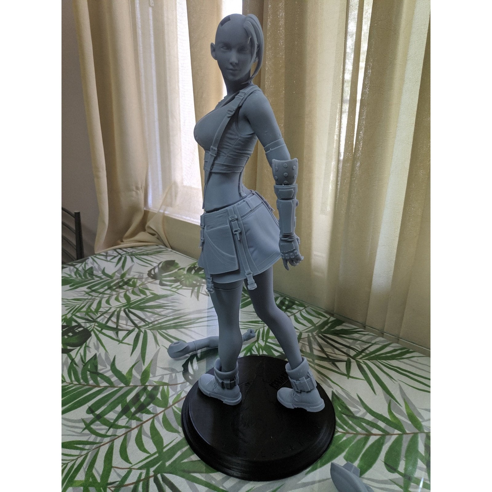 Tifa Lockhart Final Fantasy resin statue commision 1/16, 1/8, 1/4 scale resin kit