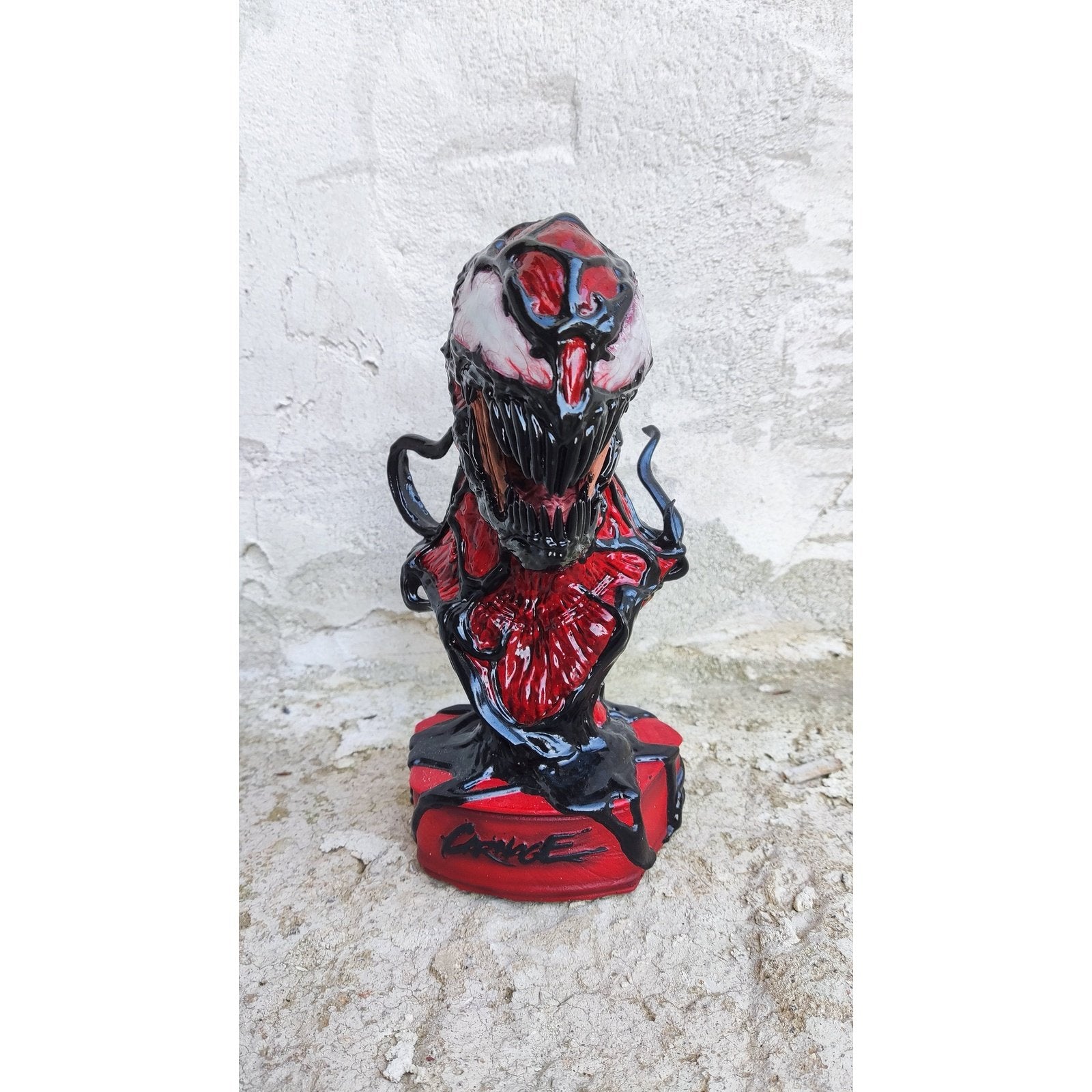 Carnage bust 22cm resin 3D printed fully painted or Diy kit