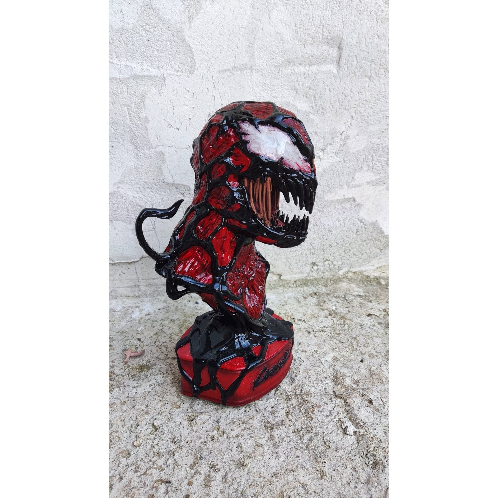 Carnage bust 22cm resin 3D printed fully painted or Diy kit